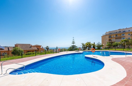 La Cala de Mijas Apartment | Modern Apartment 'In Jardin Botanico' with Sea View, Pool, Wi-Fi, Garden & Terrace