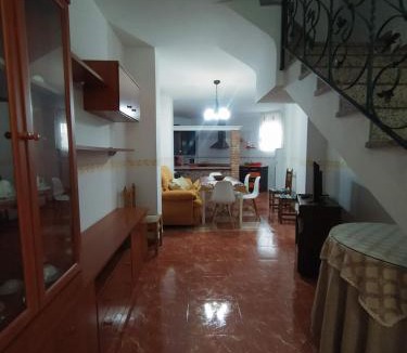 Bedmar House | Pililla