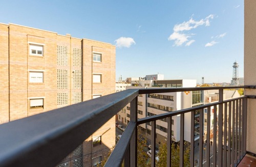 El Poble-sec Apartment | PORT, vacation rental apartment for rent with nice views of Barcelona