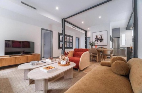 Recoletos Apartment | Premium 4BR Apartment in Madrid's Golden Salamanca District
