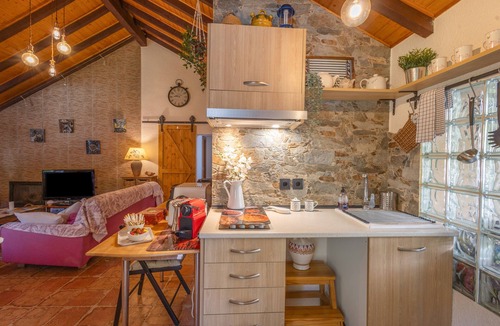 Mediona House | Rural Cabin 'La Casita de la Font del Bosc'. SPA. Charming Entire Rural House