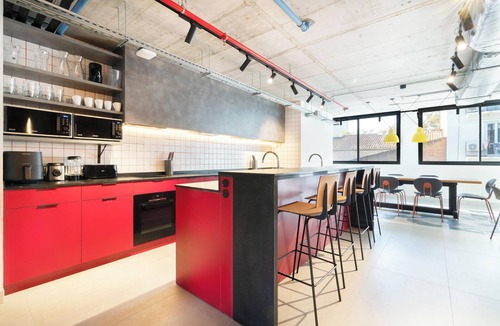 Poblenou Apartment | Students Studios - Student Accommodation Only