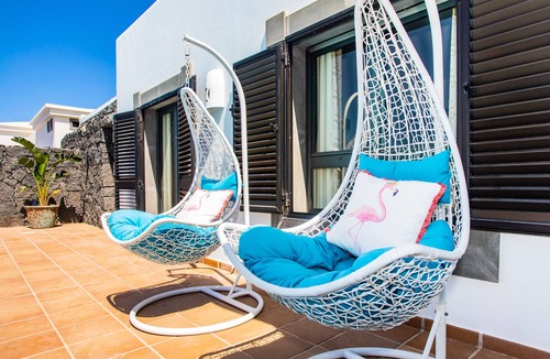 Montana Roja Villa | Stunning luxury Spa Villa. Heated pool and air conditioning. Hot tub available.