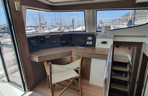 Ibiza Town Boat Rental | Sun-Kissed Sailing Adventure in the Majestic Islas Baleares