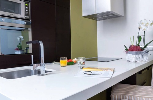 Dreta de l'Eixample Apartment | Sunset: Elegant 2BR/2BA in the Heart of Central Barcelona, Dreta de l'Eixample