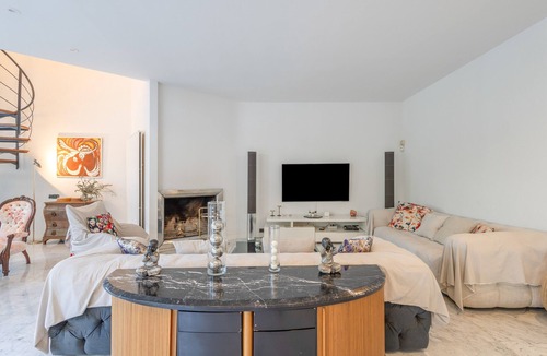 Masnou Villa | Villa 'Cela' with Sea Views, Wi-Fi and Air Conditioning