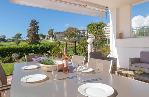 Guadalmina House | Villa Guadalmina Golf with a private pool