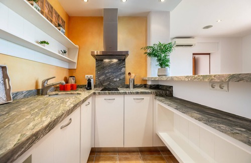 Sant Carles de Peralta Villa | Villa 'Llosas De Dalt' with Sea View, Wi-Fi and Air Conditioning