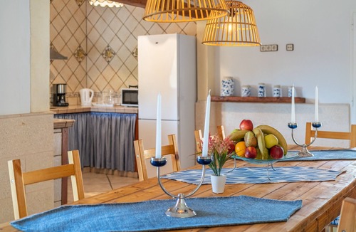 Portopetro House | "Villa Manuela" with Infinity Pool, Garden, and Wi-Fi (Tourist Taxes Included)