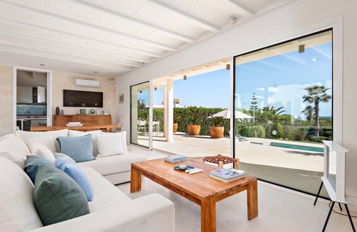 Binibeca Villa | Villa 'Mariposa' with Sea View, Wi-Fi and Air Conditioning