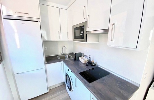 Tetuan Condo | Vivodomo | New, lots of sunlight, optional parking