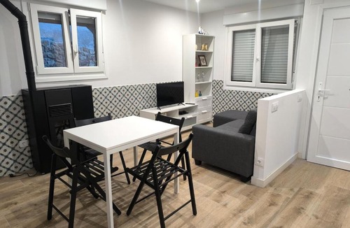 Frias Apartment | VuT El Mirlo