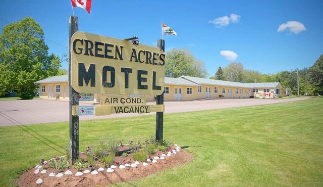 (6) Private Double Suite at Green Acres Summerside in Summerside