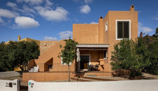 CAN NOVES - Villa de 4 suites 35 y 52