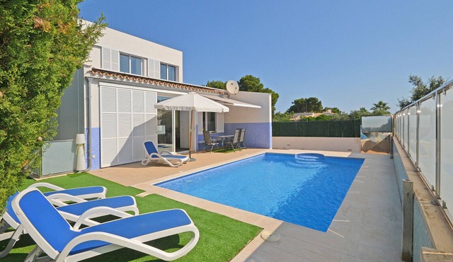 DJ's House - Modern and stylish villa by the sea in Mallorca