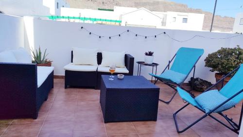 El Tabaibal acogedor dúplex con terraza privada en Órzola