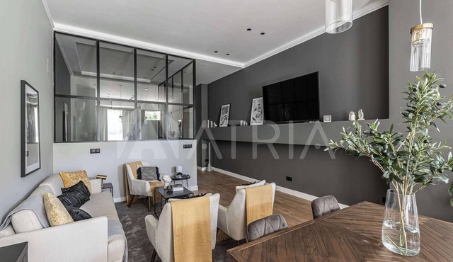 Flat #4, 10m walk to Bernabéu, Real Madrid stadium