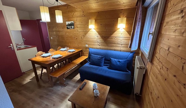 L'Izard, Pool & Spa, Parking in Cauterets