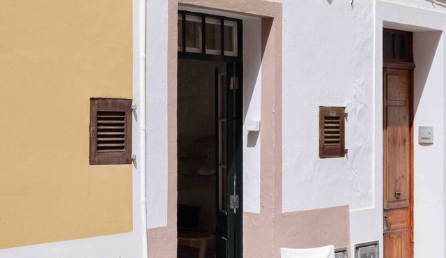 Pere Alcantara 40, 3 bedroom house, Ciutadella