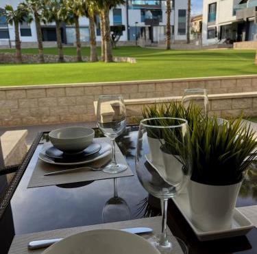 Punta Prima & Oasis Beach apartment in Punta Prima