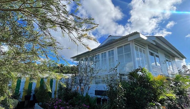 Querencia Cabin in Gitgit