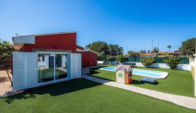 Villa 'Conchita' with Private Pool, WiFi, and Air Conditioning