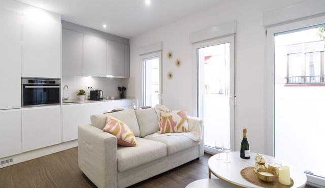 Waou Terrace House III
