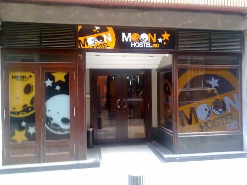 Moon Hostel 
