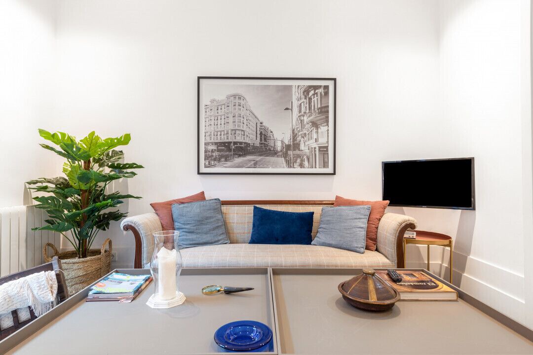 Embajadores Apartment | Stylish & centric- 2Bd 2Bth- Magdalena