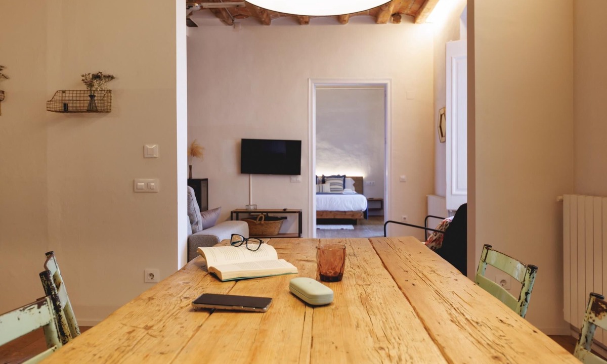 el Mercadal Apartment | Bravissimo Carrer Nou, cosy 2-bedroom apartment in the center of Girona