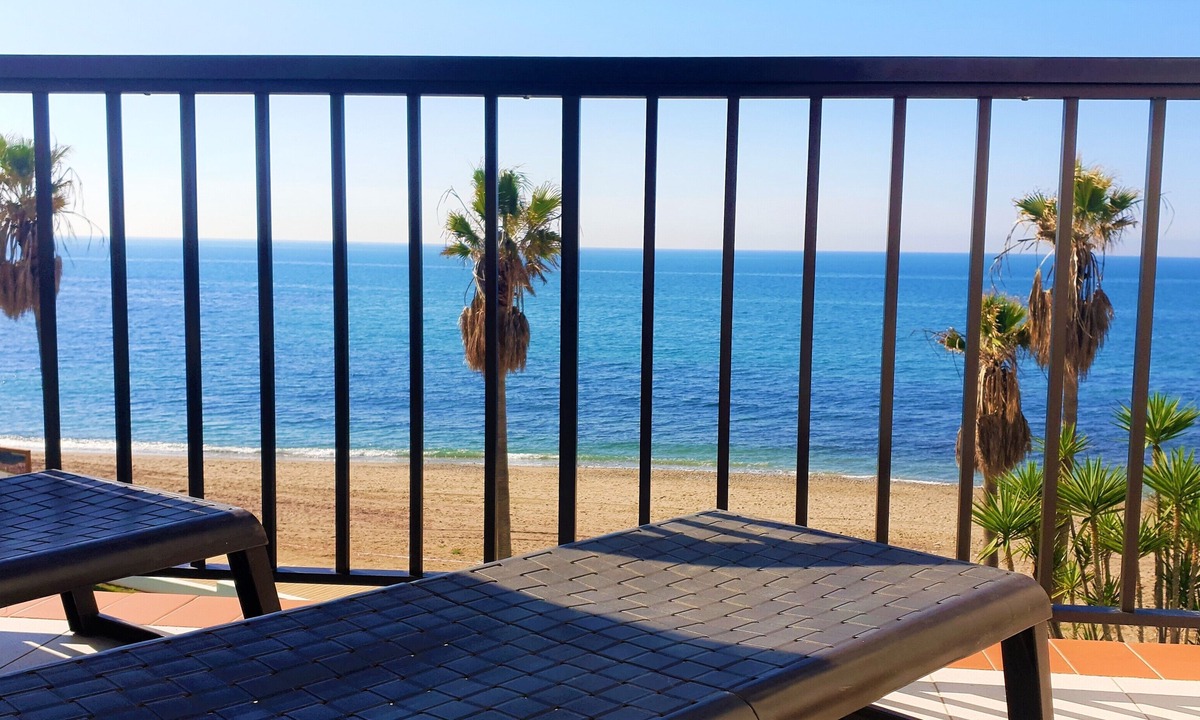 Sitio de Calahonda Apartment | Beach Front house - Full Sea view - Dona Lola Beach Resort - Marbella - Mijas