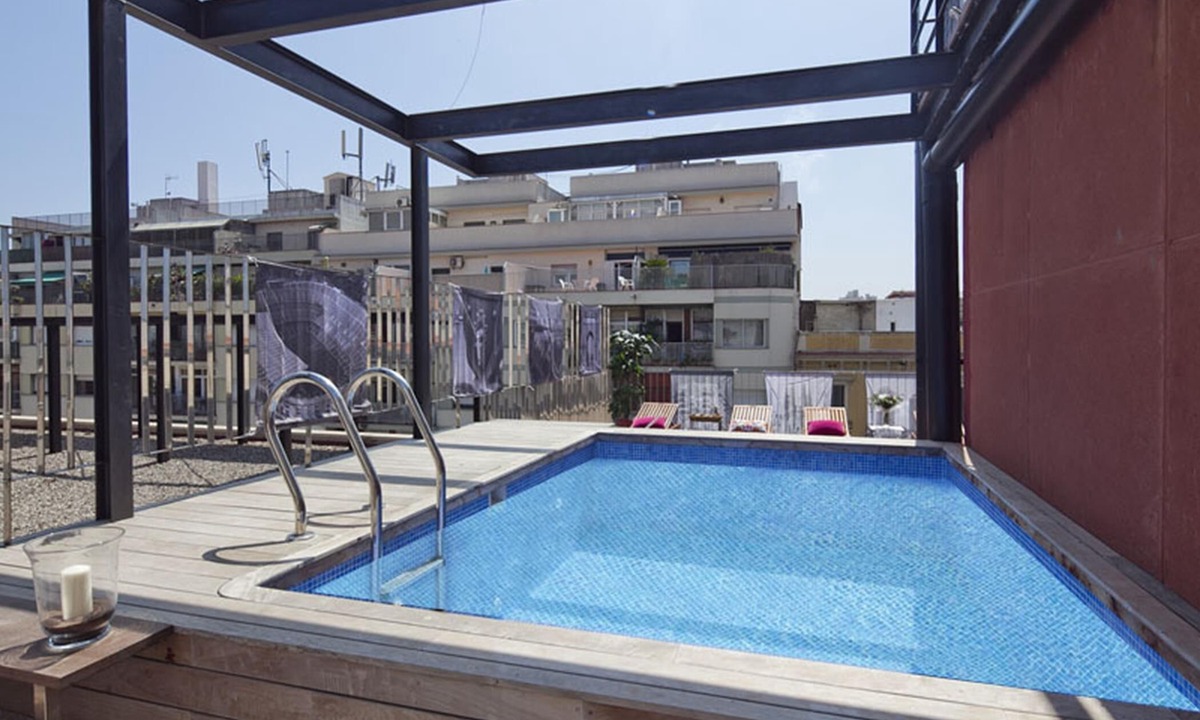 el Fort Pienc Apartment | My Space Barcelona 6 Apart. with pool near the Cathedral up to 48 pax.
