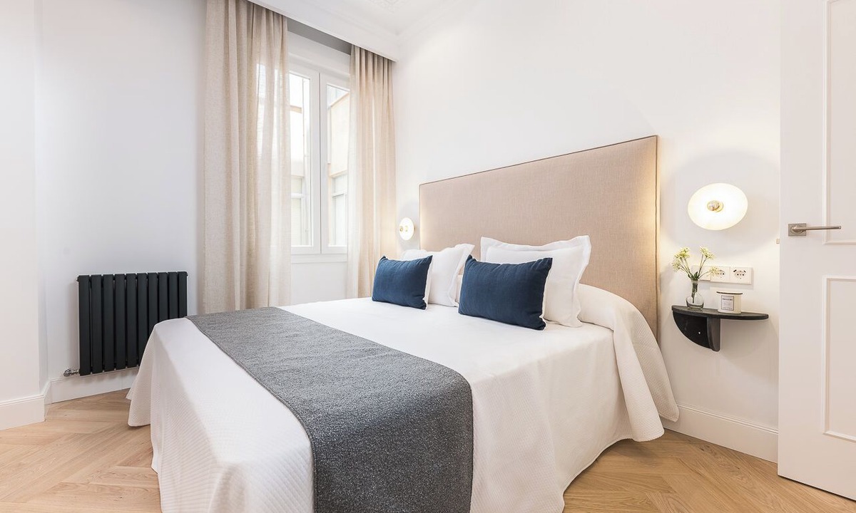 Milla de Oro Apartment | Ayala XXVIII - Two Bedroom Apartment, Sleeps 4