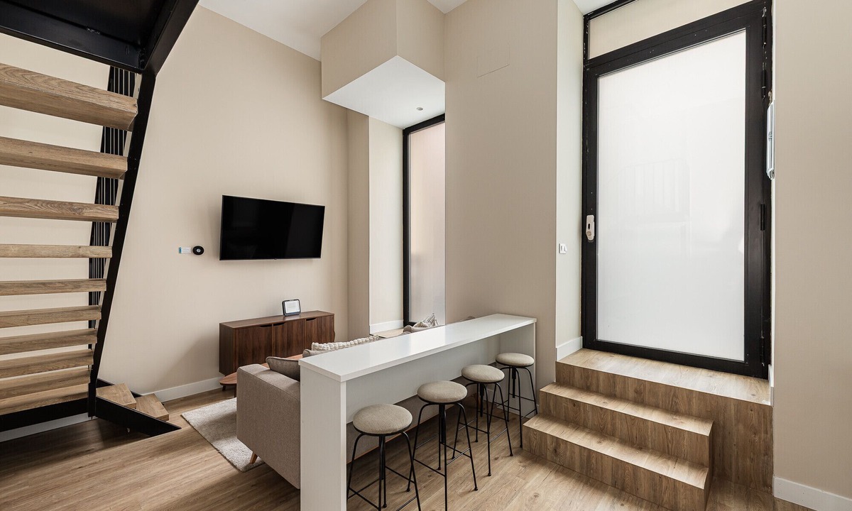 Embajadores Apartment | Waou Essence V Antón Martín