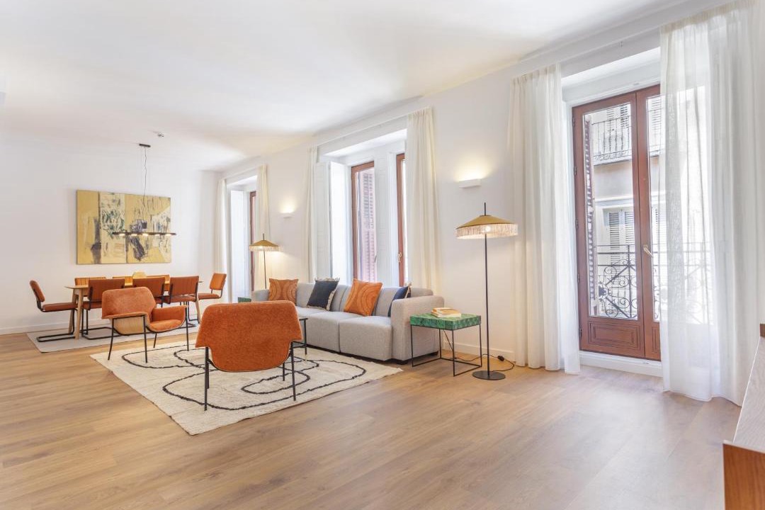 Cortes Apartment | Cibeles Exclusive en Madrid
