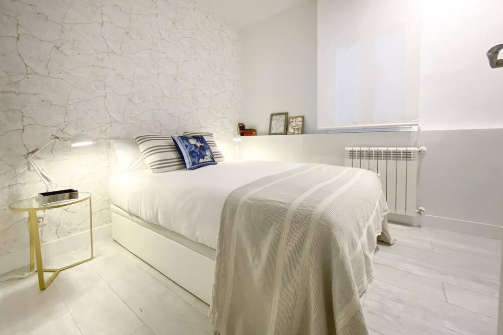 Photo of Bedroom in Castellana