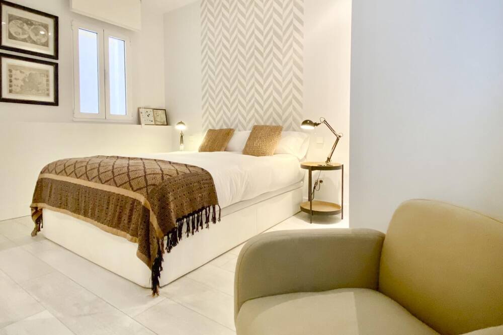 Photo of Bedroom in Castellana