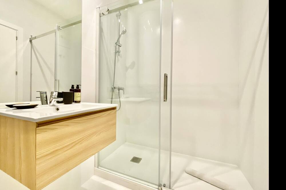 Photo of Bathroom in Castellana