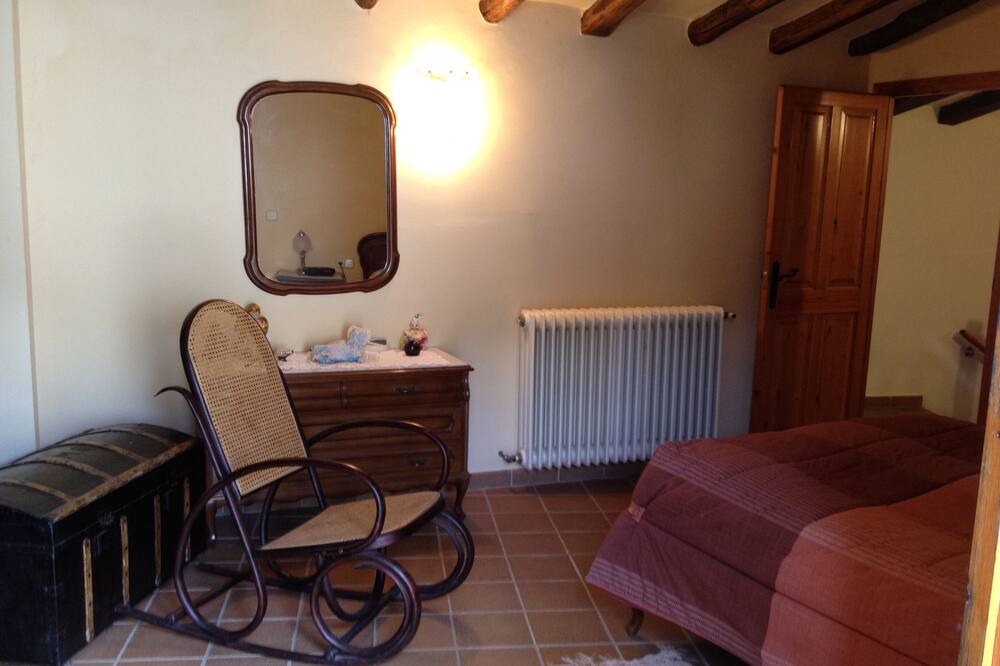 Photo of Bedroom in Osor