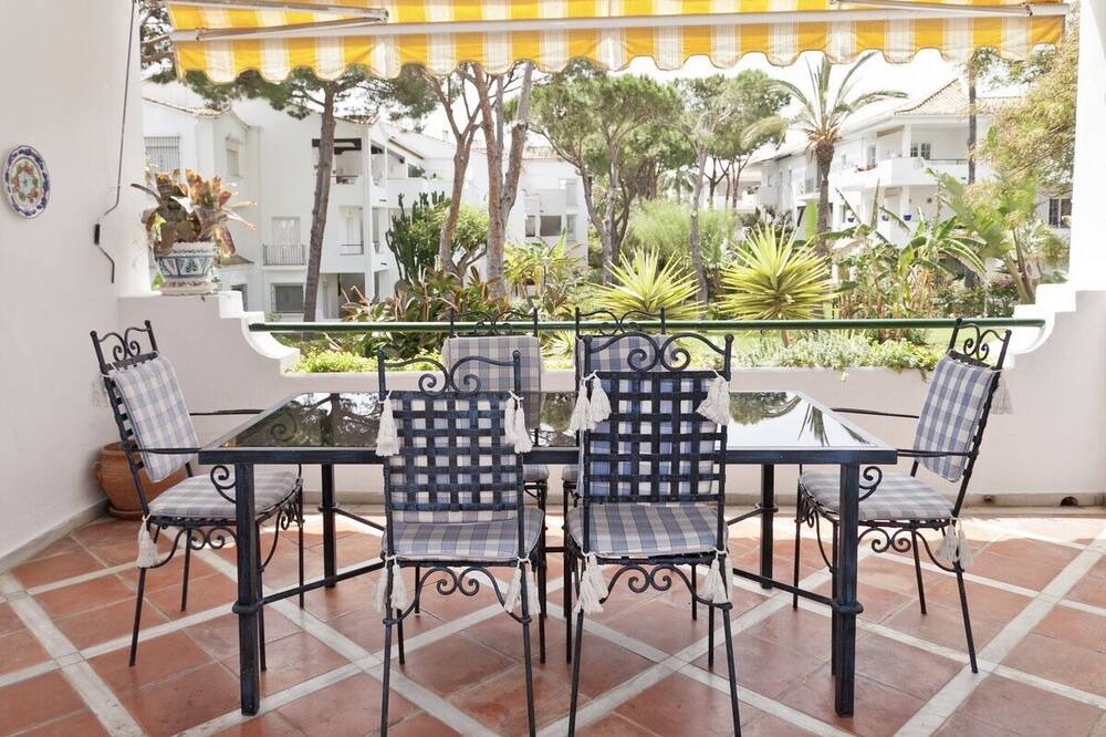 Photo of Patio Balcony in Atalaya-Isdabe