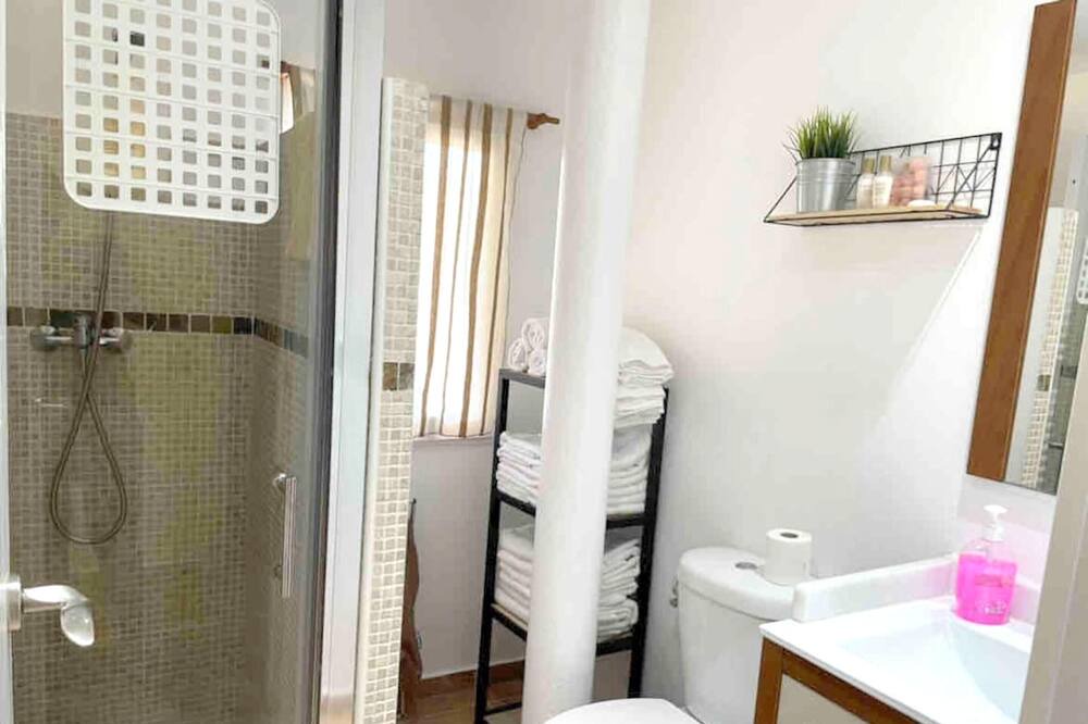 Photo of Bathroom in Argentona