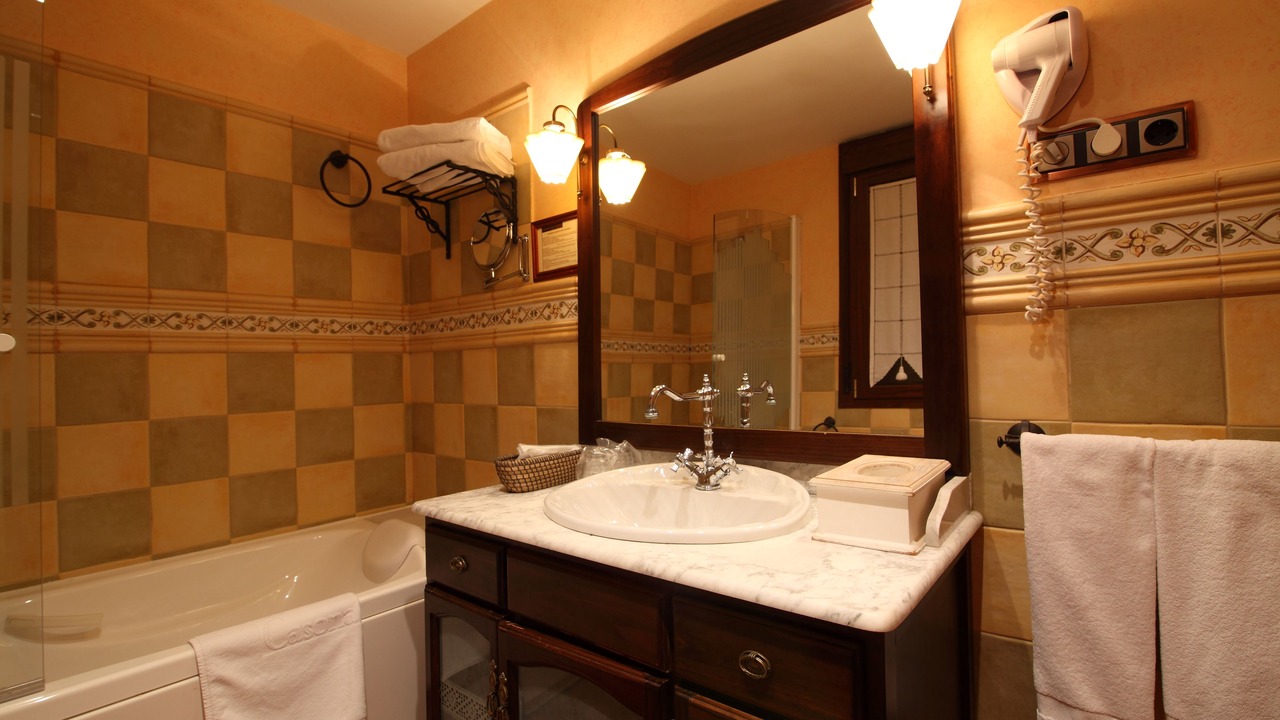 Photo of Bathroom in Mondejar