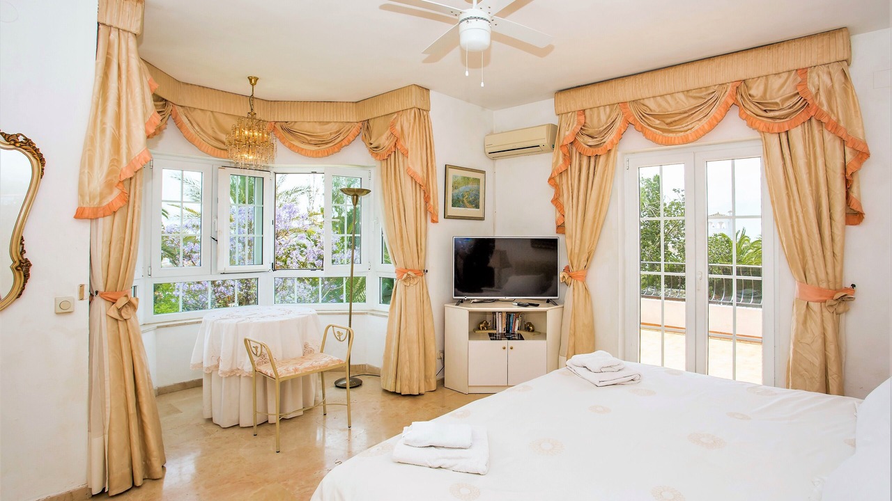 Photo of Bedroom in Elviria