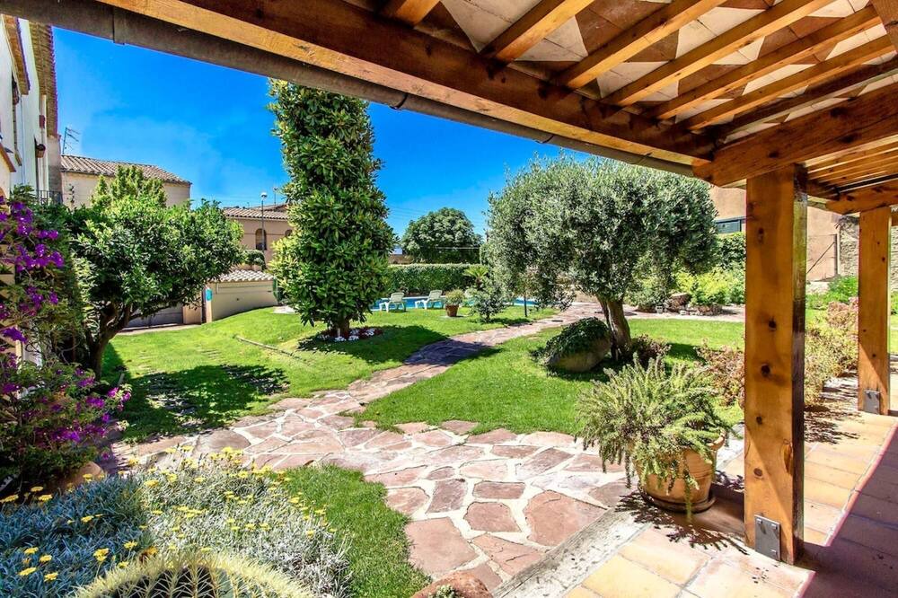 Photo of Patio Balcony in Castellar del Valles
