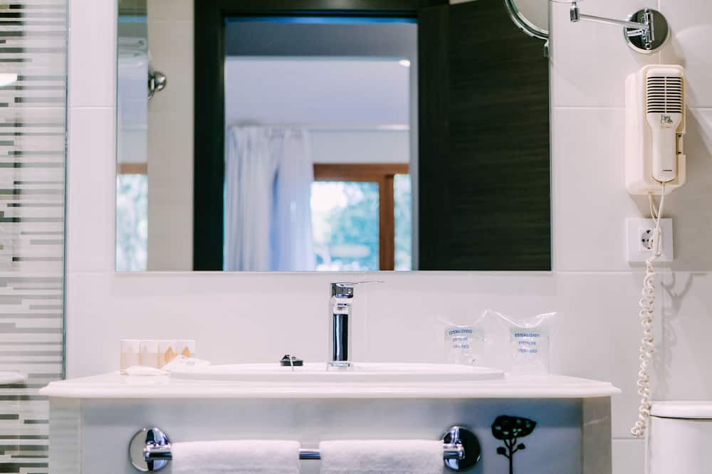 Photo of Bathroom in Urbanizacion El Montico