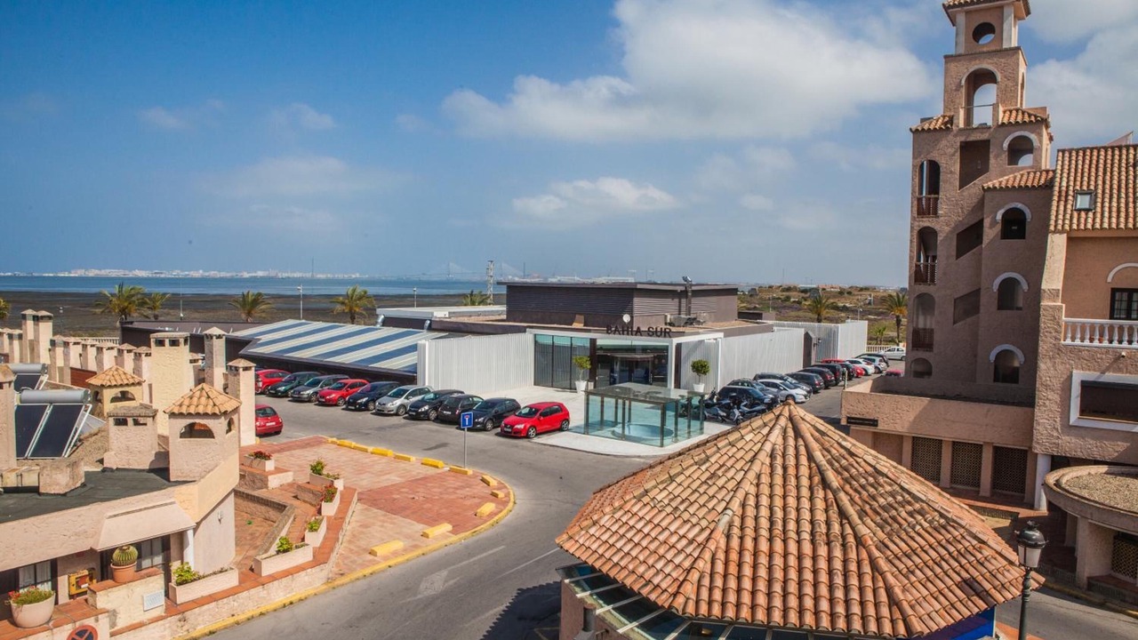 Photo of Outdoor in Centro Comercial Bahia Sur