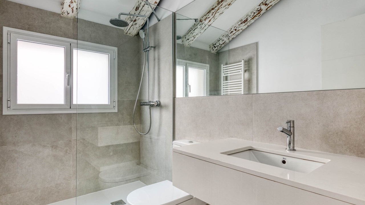 Photo of Bathroom in Recoletos