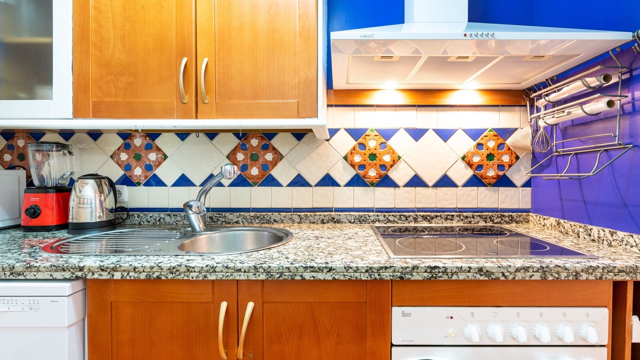Photo of Kitchen in Golden Mile