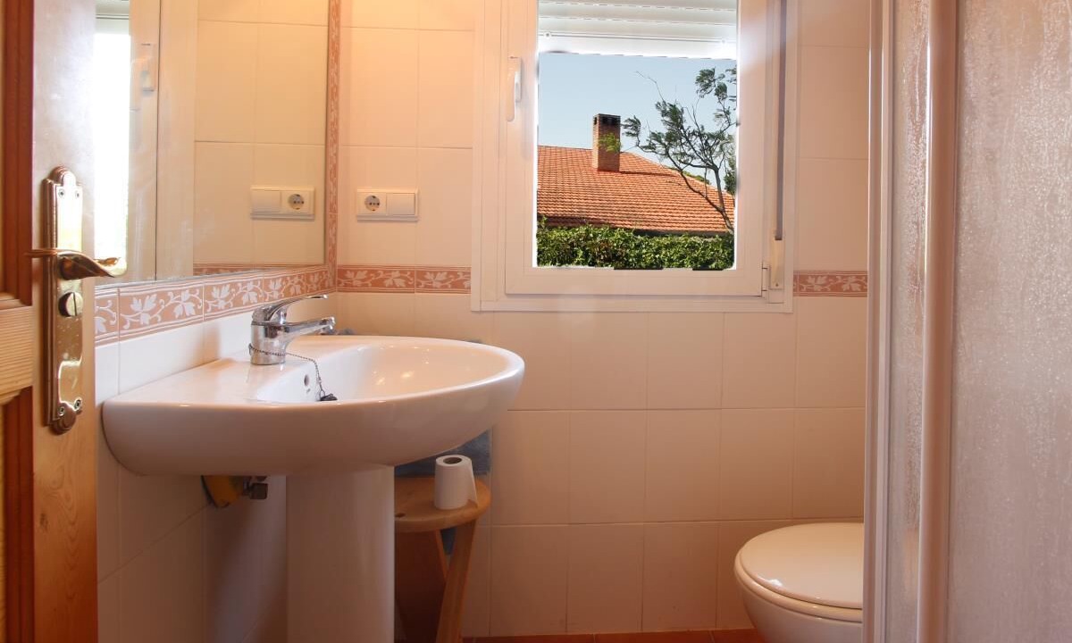 Photo of Bathroom in Cabo Roche
