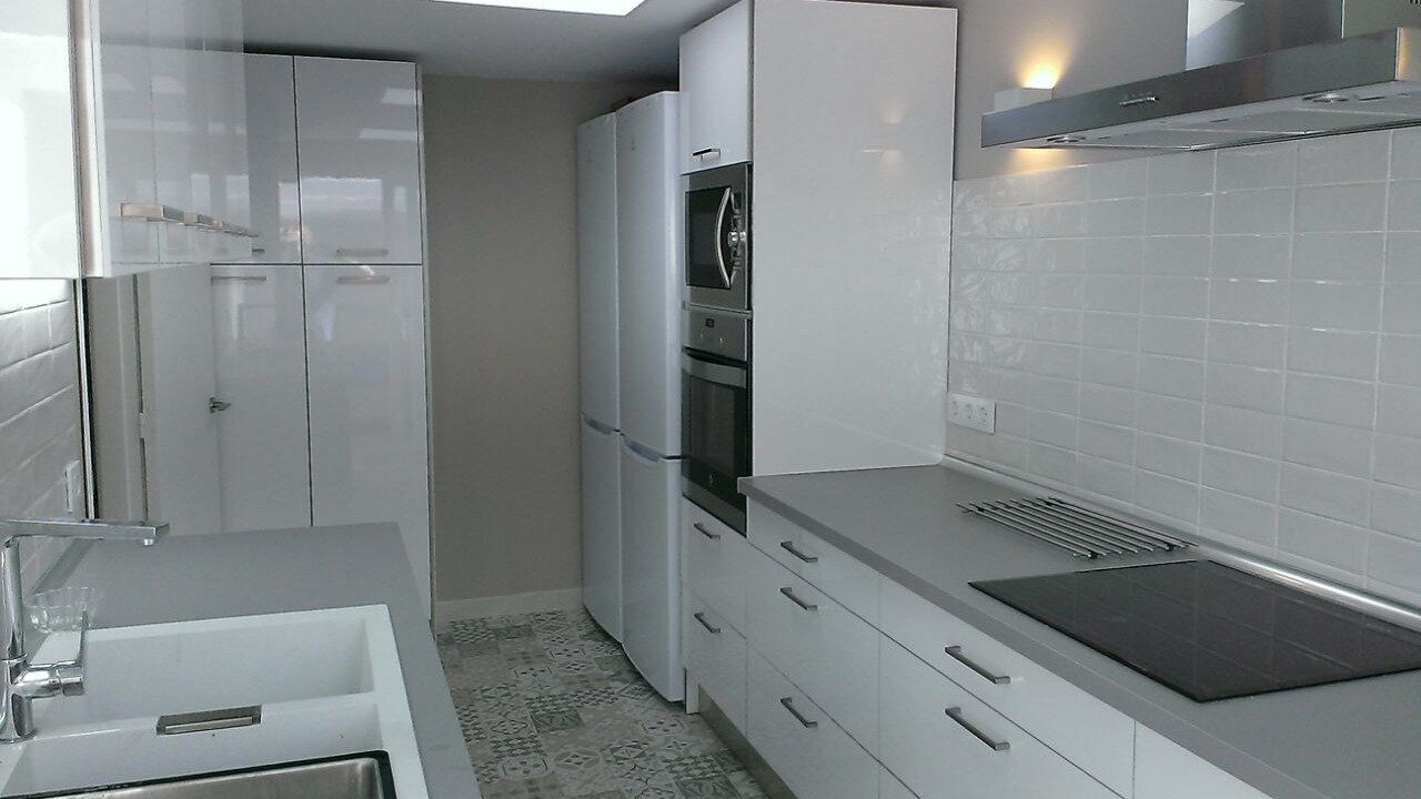 Photo of Kitchen in Golden Mile